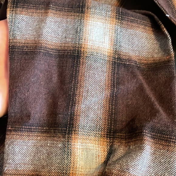 Oversized plaid tunic length button up - Picture 5 of 5